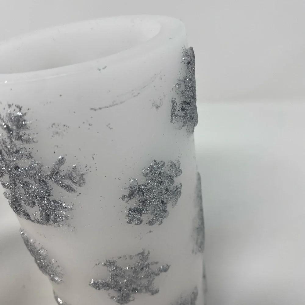 Set of 3 Silver & White Faux Snowflake Glitter Candles